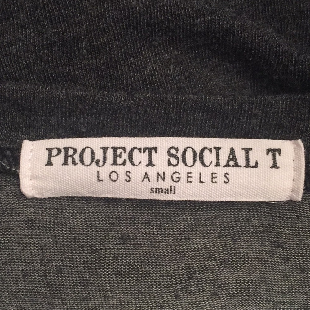 Grey Project Social T
